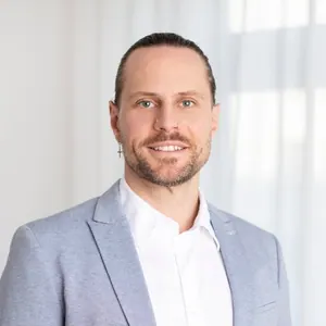 Porträt von Oliver Adam